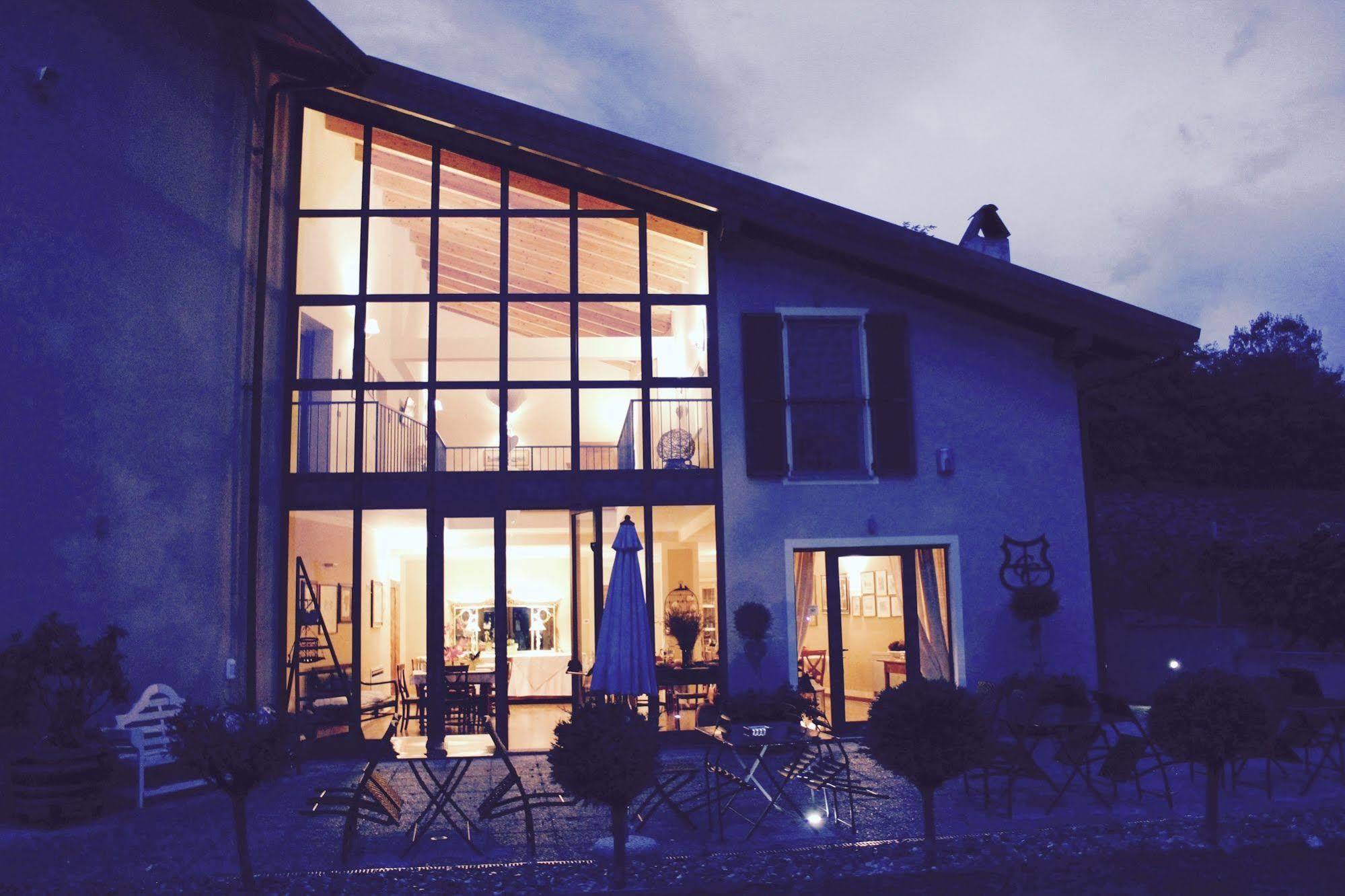 Cascina Castagneto Hotel Castell'Alfero ภายนอก รูปภาพ