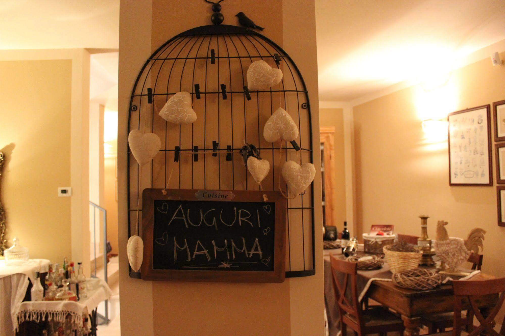 Cascina Castagneto Hotel Castell'Alfero ภายนอก รูปภาพ