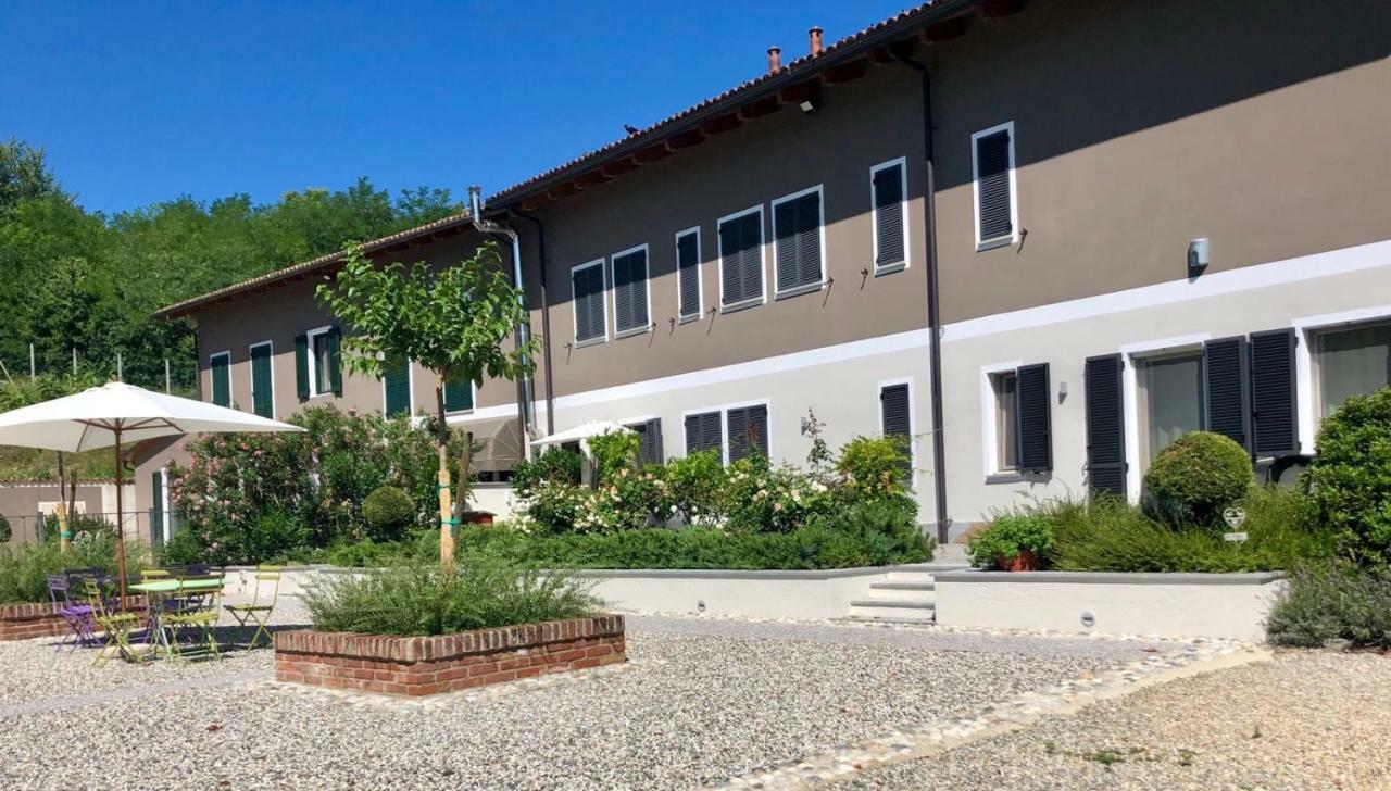 Cascina Castagneto Hotel Castell'Alfero ภายนอก รูปภาพ